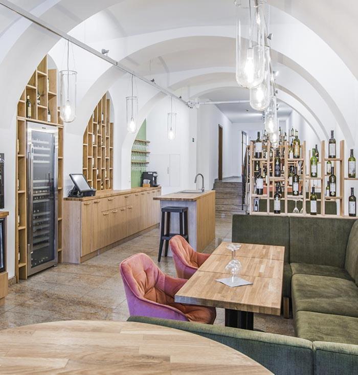 Kroměříž Hotel U Zlateho Kohouta מראה חיצוני תמונה